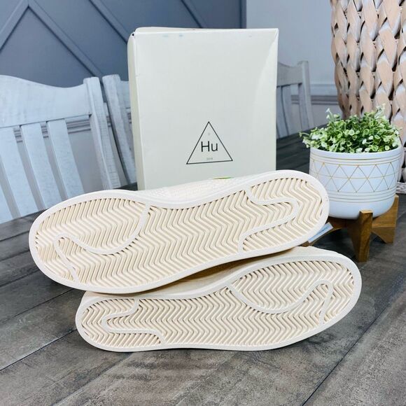 New Adidas Superstar Pharrell Primeknit Cream Men's Sneakers Size 8.5 - Picture 7 of 10